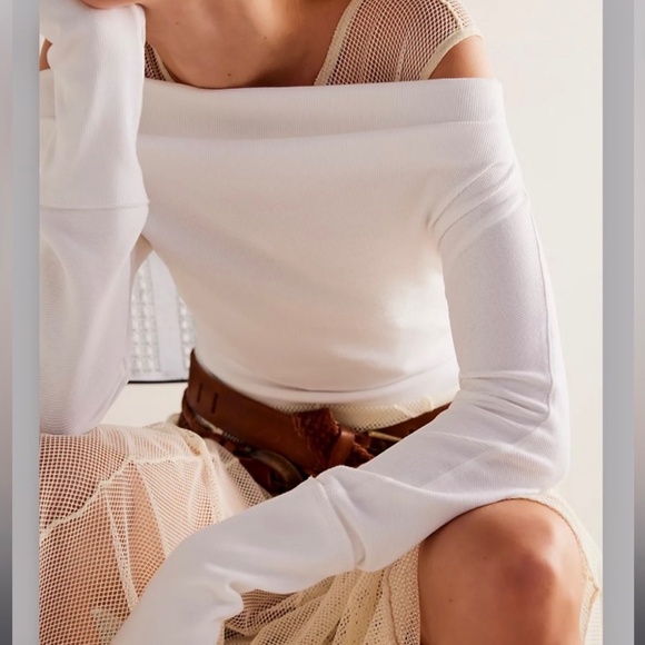 FREE PEOPLE We The Free GIGI Long Sleeve Cowl Neck Top - WHITE *NWT* size L - Picture 2 of 8